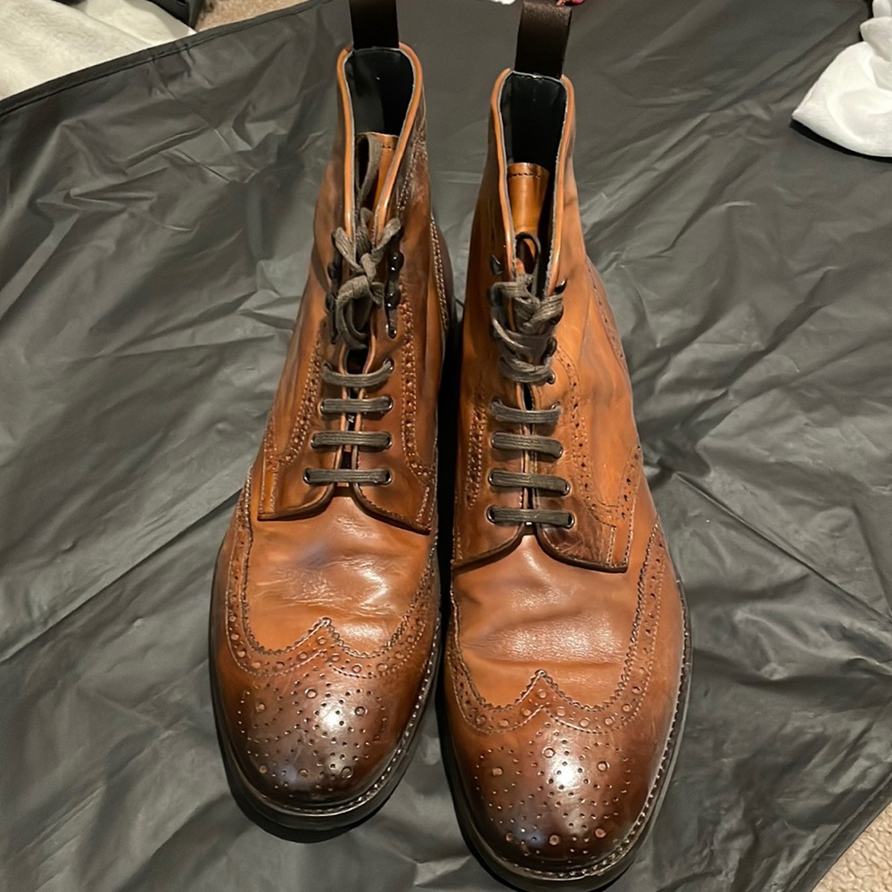 To boot new york brown boots